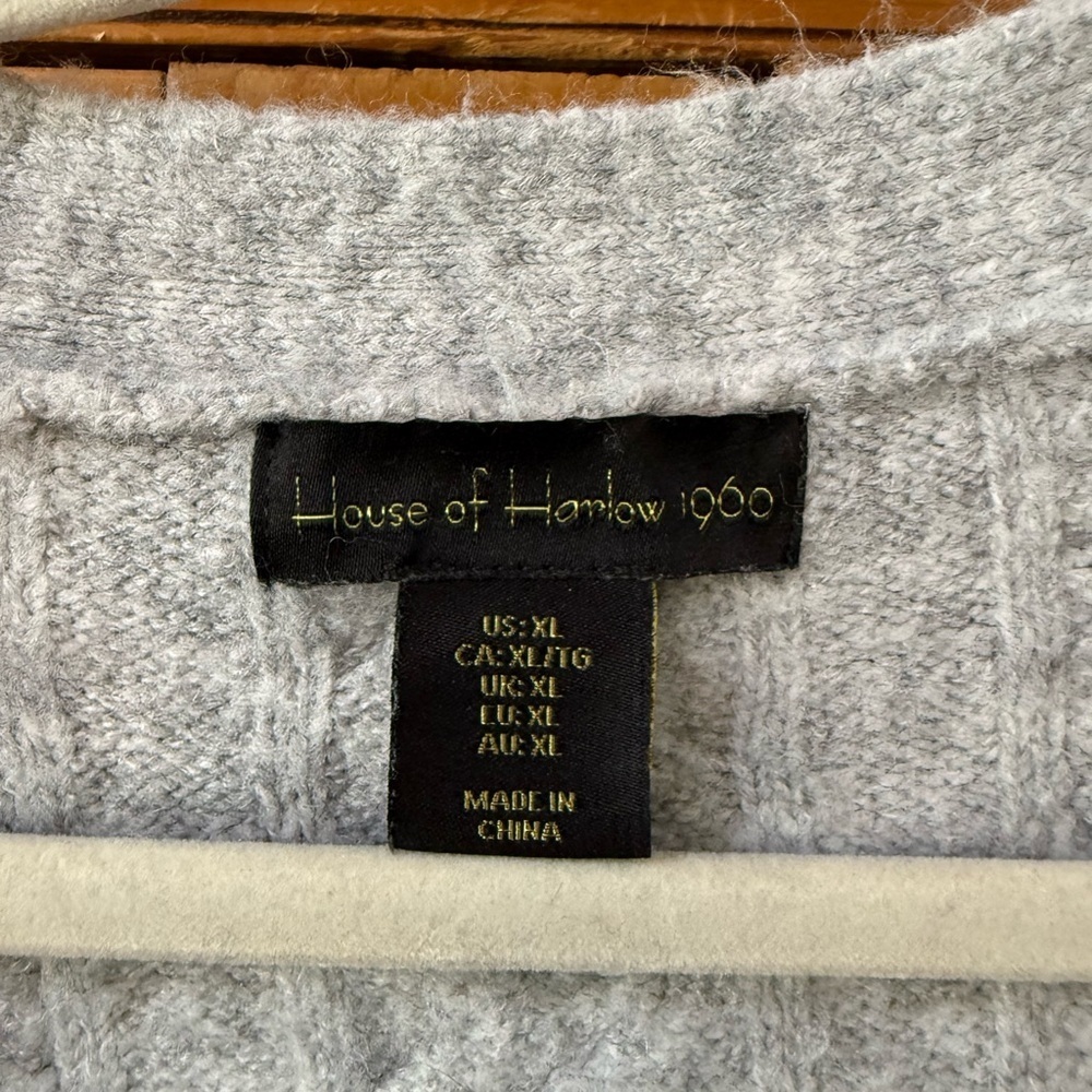 House of Harlow Gray Women's button up cardigan Sweater - Picture 2 of 5